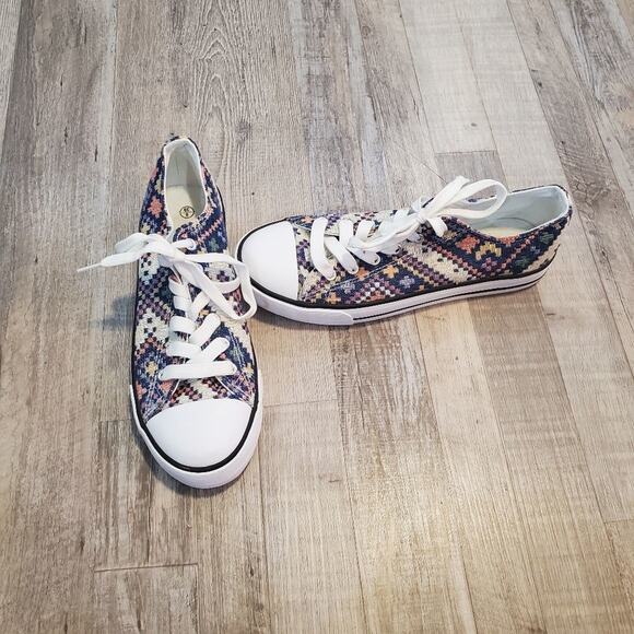Unknown brand size 8 women's aztec print shoes - Picture 1 of 8
